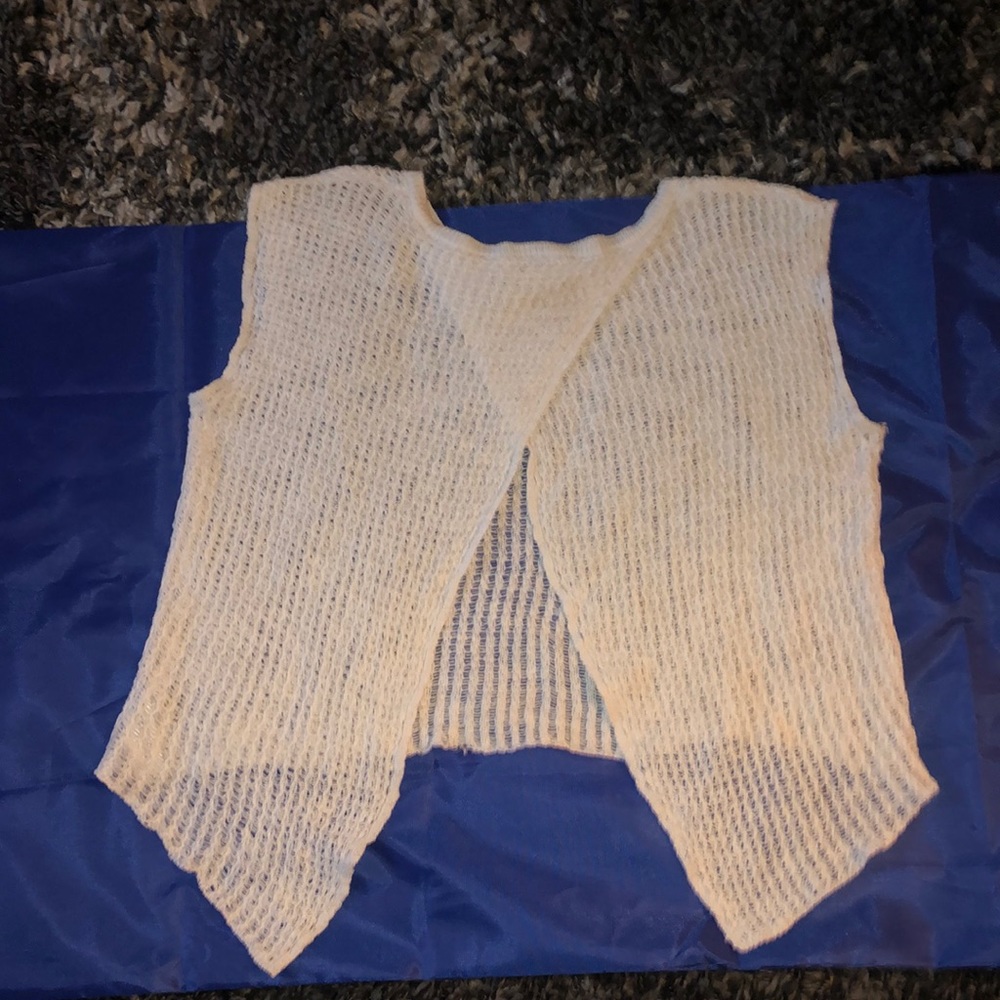 Organic linen and cotton shirt front and back